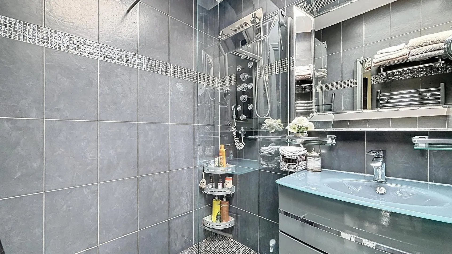 Superbe Duplexe Front De Mer, Acces Direct Aux Plages Cannes Apartment