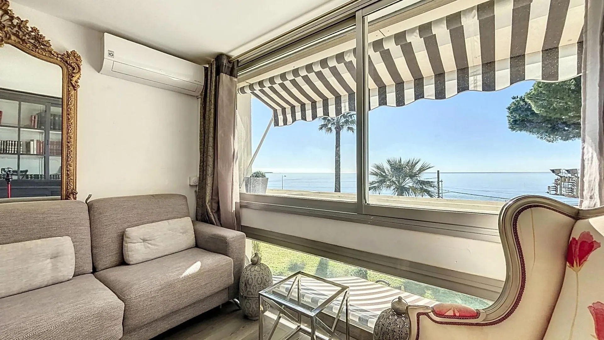 Superbe Duplexe Front De Mer, Acces Direct Aux Plages Cannes 0*,